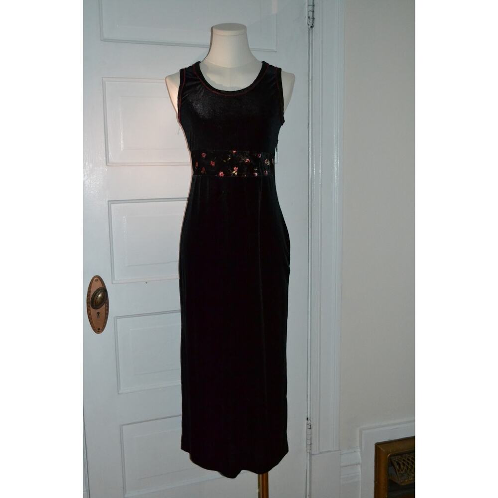 Genuine Vintage 90s Y2K Romantic Witchy Whimsygoth Velvet Midi/Maxi Dress